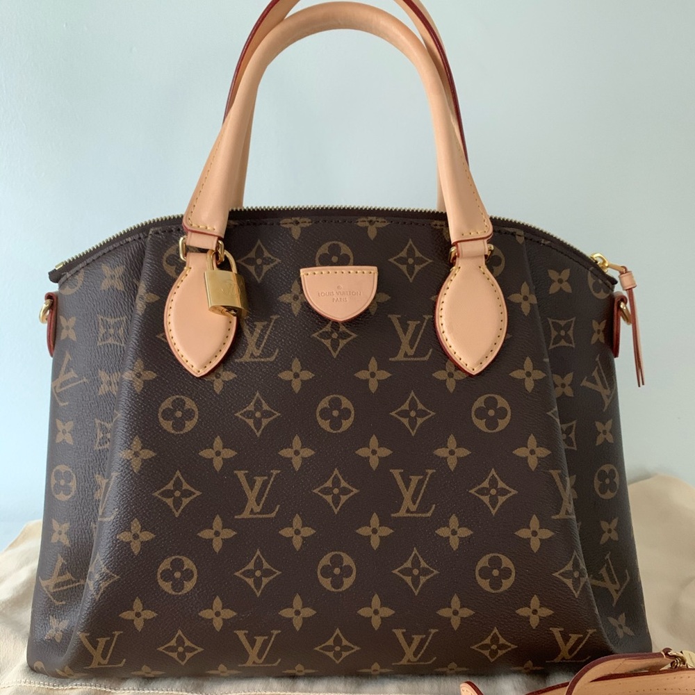Louis Vuitton Rivoli MM